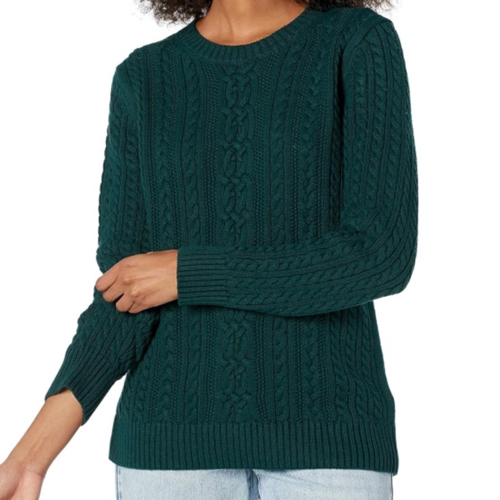 New size small Women's Fisherman Cable Long-Sleeve Crewneck Sweater